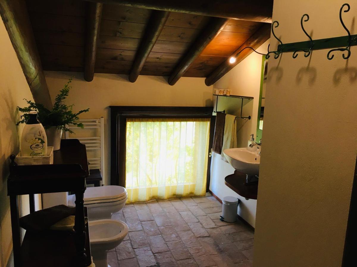 B&B Ai Tre Confini Monzambano Eksteriør billede