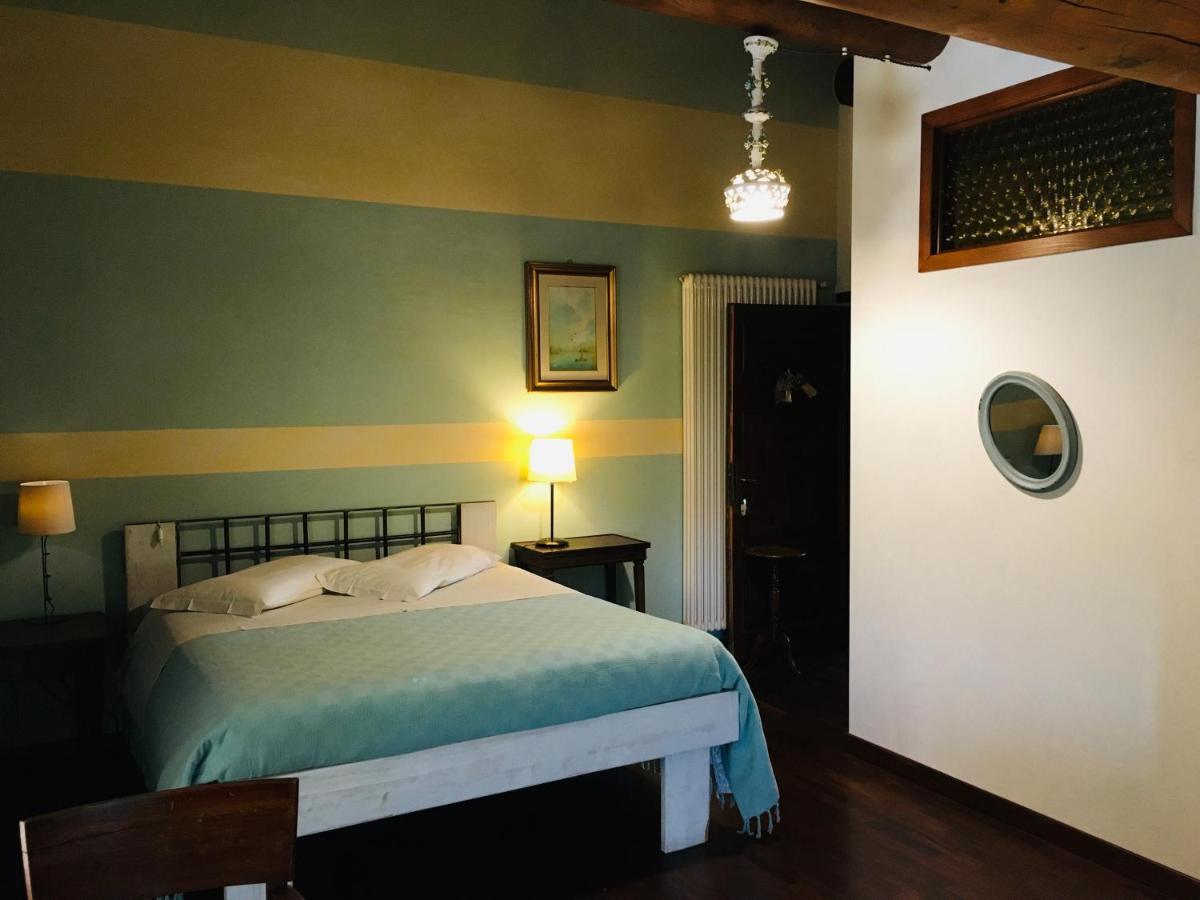 B&B Ai Tre Confini Monzambano Eksteriør billede