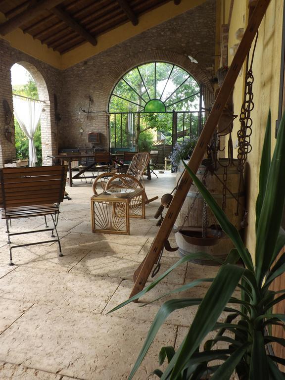 B&B Ai Tre Confini Monzambano Eksteriør billede