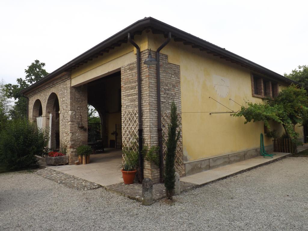 B&B Ai Tre Confini Monzambano Eksteriør billede