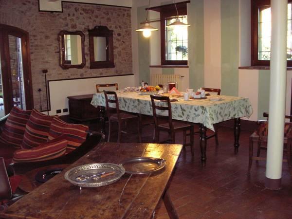B&B Ai Tre Confini Monzambano Eksteriør billede